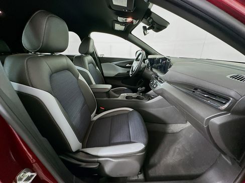 Used 2025 Buick Envista Preferred w/ Convenience I Package image 30