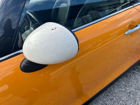 Used 2016 MINI Cooper 2-Door Hardtop FWD image 11