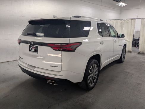 Used 2023 Chevrolet Traverse Premier w/ LPO, Floor Liner Package AWD/4WD image 8