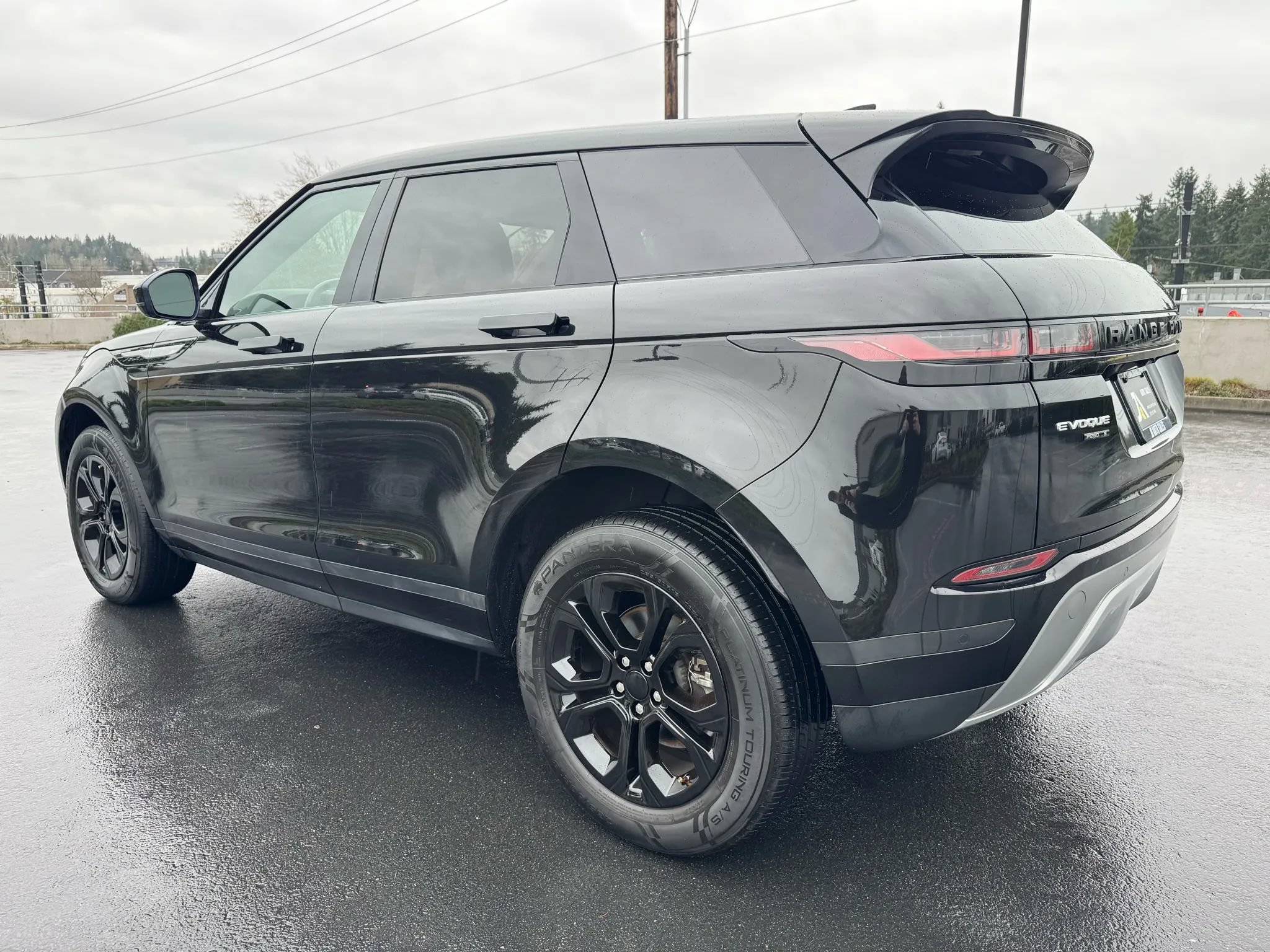 Used 2020 Land Rover Range Rover Evoque S AWD/4WD image 7