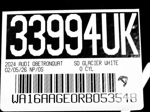 Used 2024 Audi Q8 e-tron Prestige w/ Prestige Package image 29