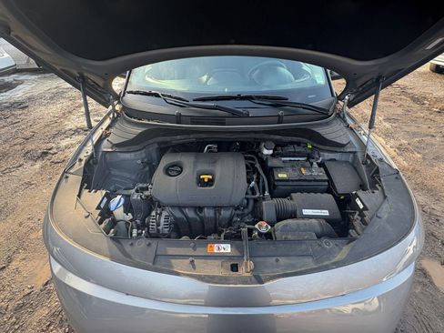 Used 2025 Kia Soul LX w/ LX Technology Package image 30