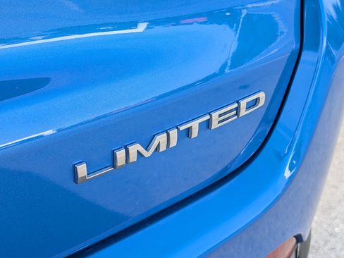 Used 2025 Jeep Compass Limited w/ Elite Group AWD/4WD image 10