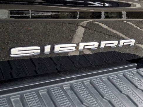 Used 2024 GMC Sierra 1500 Denali w/ Denali Reserve Package image 33