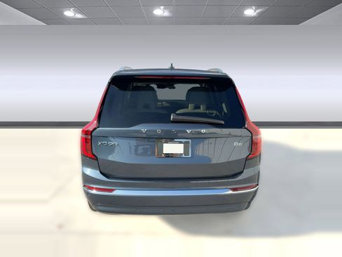 New 2026 Volvo XC90 B6 Ultra image 10