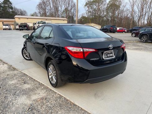 Used 2014 Toyota Corolla LE image 9