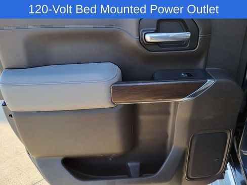 Used 2021 GMC Sierra 1500 SLT image 14