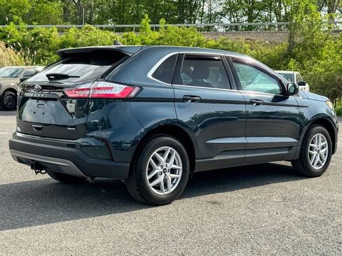 Used 2024 Ford Edge SEL w/ Convenience Package AWD/4WD image 3