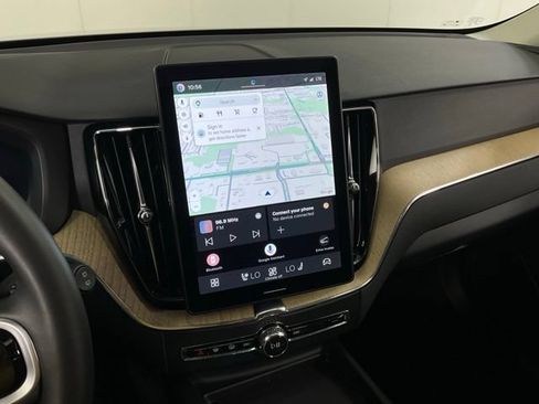 Certified 2026 Volvo XC60 B5 Plus AWD/4WD image 18
