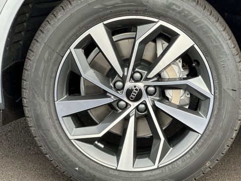 Used 2025 Audi Q5 2.0T Premium image 23