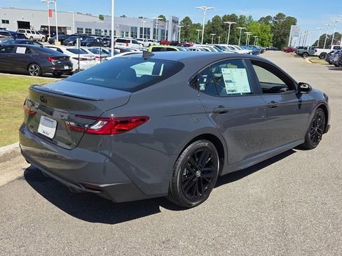 New 2026 Toyota Camry SE FWD image 12