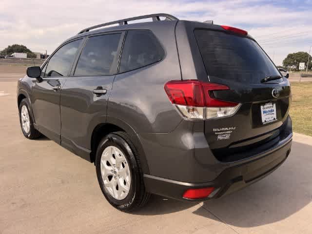 Used 2023 Subaru Forester AWD/4WD image 5
