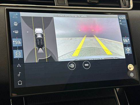 Used 2025 Land Rover Range Rover Evoque S image 22