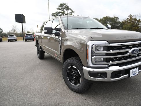 New 2026 Ford F250 King Ranch w/ Tremor Off-Road Package image 12