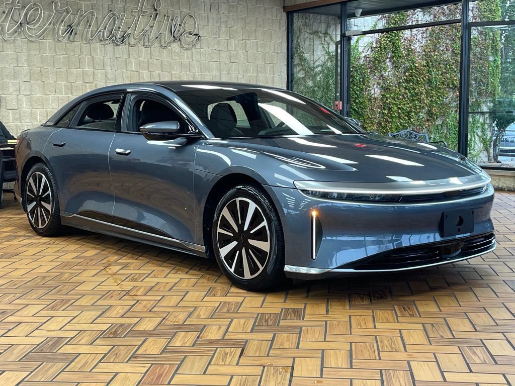 Used 2024 Lucid Air Pure RWD image 7