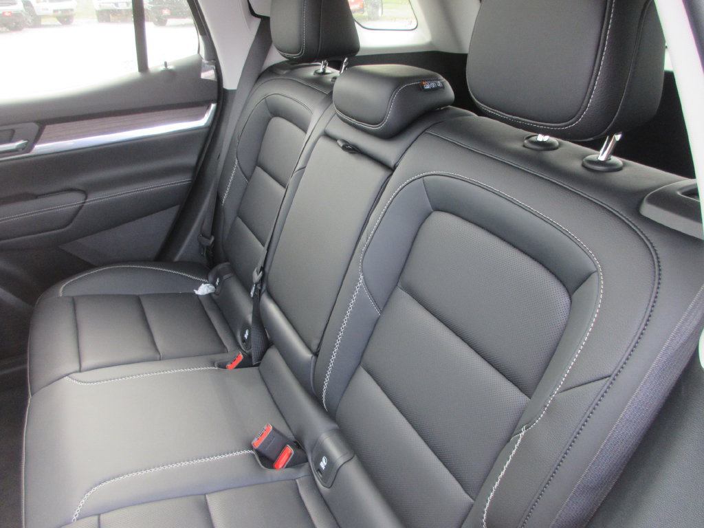 New 2027 GMC Terrain Denali w/ LPO, Black Badging Package AWD/4WD image 12