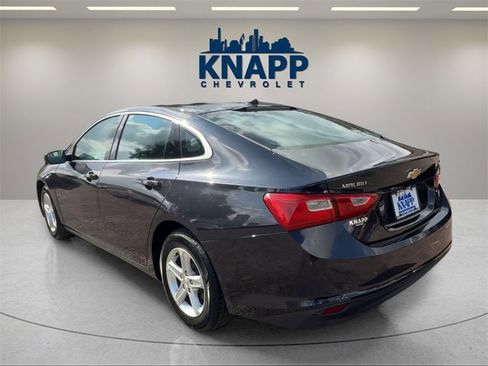 Used 2023 Chevrolet Malibu LT image 3