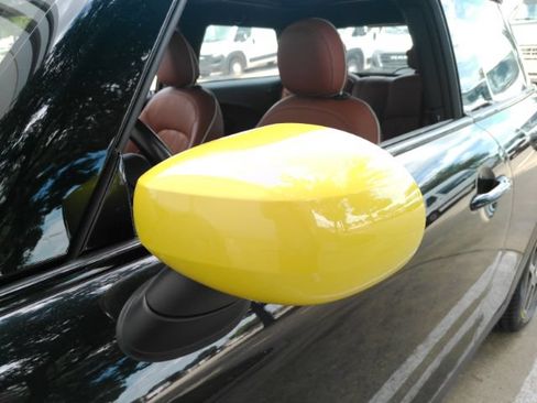 Used 2024 MINI Cooper SE FWD image 18