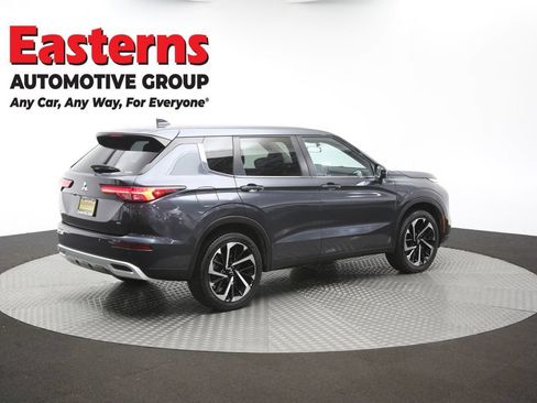 Used 2024 Mitsubishi Outlander SE AWD/4WD image 41