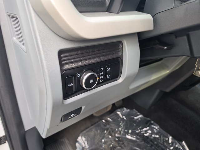 Certified 2026 Ford F350 XLT AWD/4WD image 22