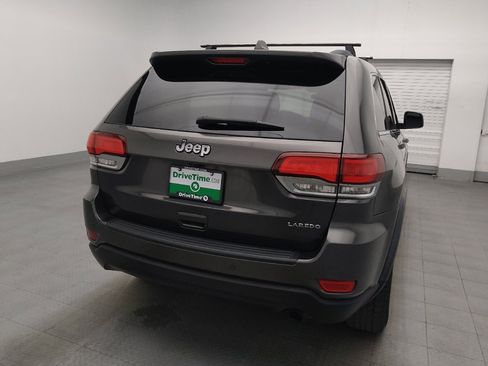 Used 2020 Jeep Grand Cherokee Laredo RWD image 7