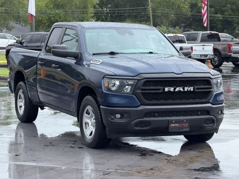 Used 2023 RAM 1500 Tradesman AWD/4WD image 3