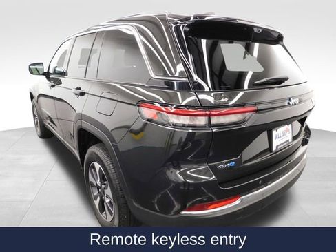 Used 2023 Jeep Grand Cherokee 4WD 4xe w/ Luxury Tech Group II image 10