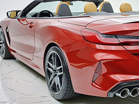 Used 2020 BMW M8 Convertible w/ M Carbon Exterior Package AWD/4WD image 8