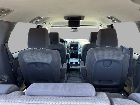 Used 2009 Toyota Sienna LE FWD image 22