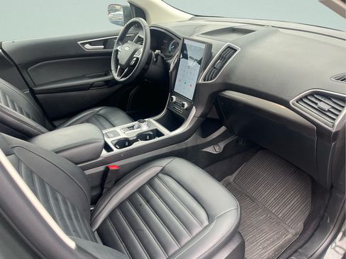 Certified 2024 Ford Edge SEL w/ Convenience Package AWD/4WD image 17