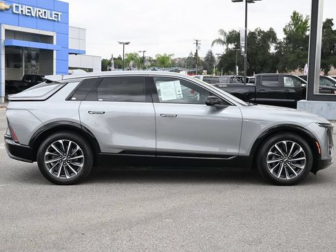 Used 2024 Cadillac Lyriq Sport RWD image 3