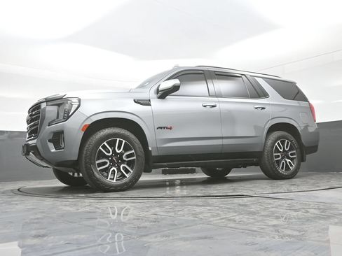 Used 2023 GMC Yukon AT4 AWD/4WD image 28