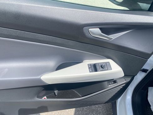 Used 2021 Volkswagen ID.4 1st Edition image 17