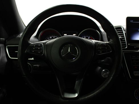 Used 2019 Mercedes-Benz GLS 550 4MATIC image 11