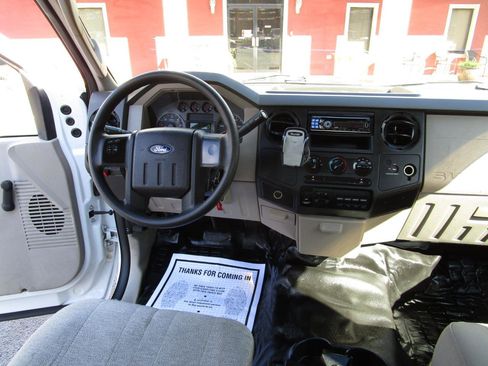 Used 2008 Ford F250 XL image 8