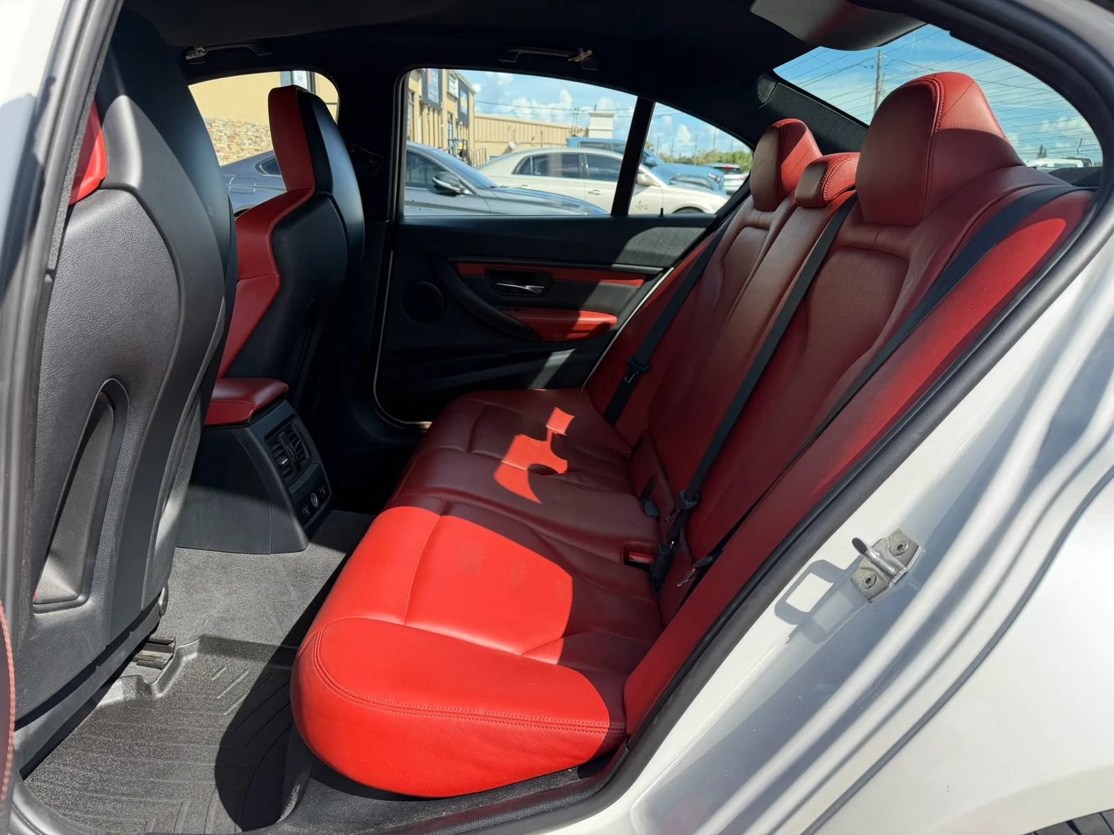Used 2015 BMW M3 RWD image 13
