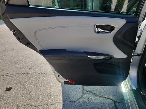 Used 2017 Toyota Avalon XLE FWD image 36
