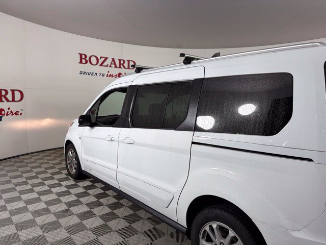 Used 2022 Ford Transit Connect XLT FWD image 9