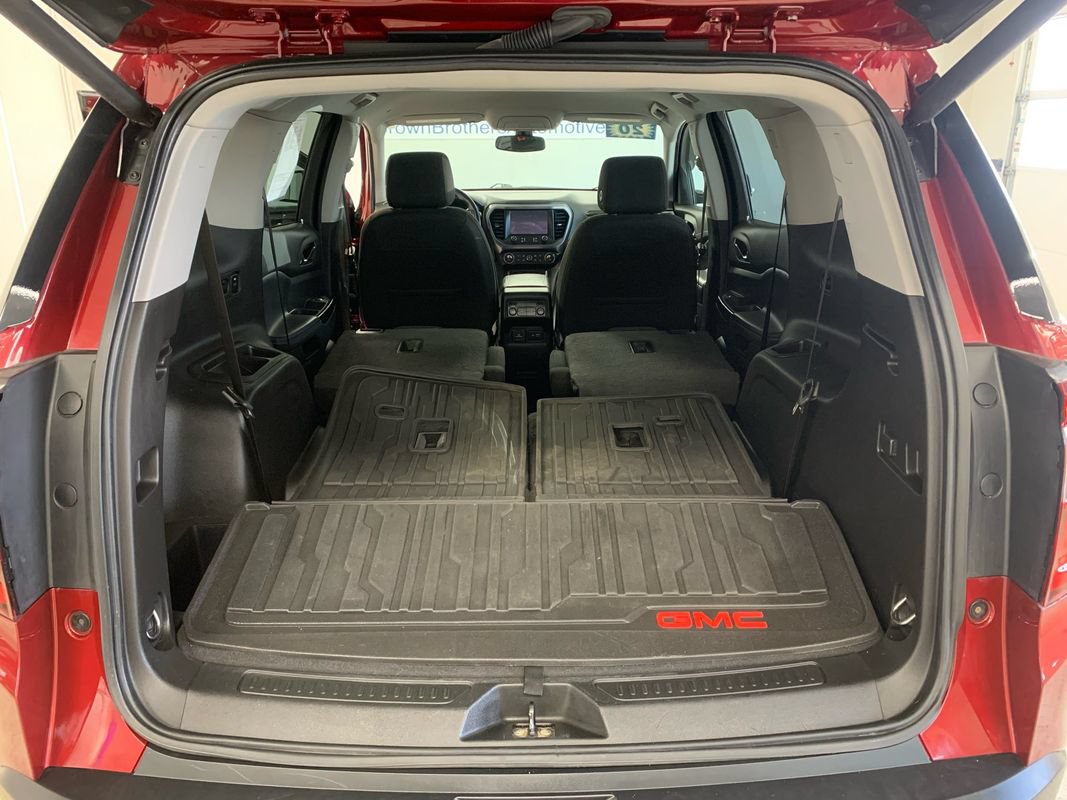 Used 2020 GMC Acadia AT4 w/ Trailering Package AWD/4WD image 8