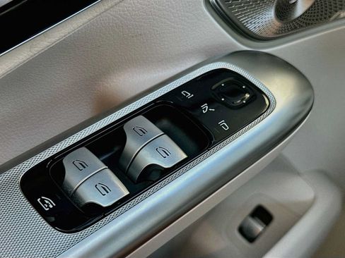 Used 2023 Mercedes-Benz EQE 350+ 4MATIC SUV w/ AMG Line Exterior Package image 18