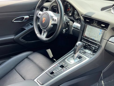 Used 2015 Porsche 911 Carrera 4S AWD/4WD image 18