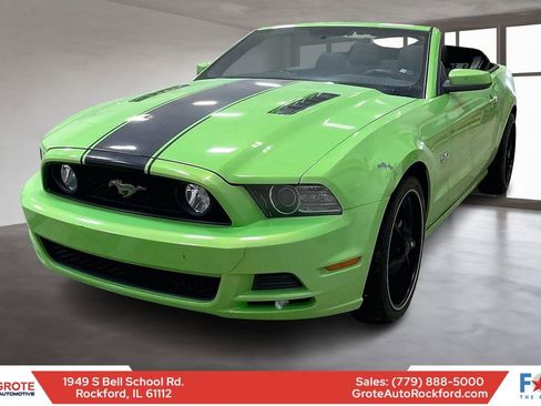 Used 2013 Ford Mustang GT RWD image 1