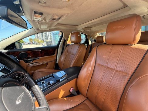 Used 2014 Jaguar XJ L Portfolio image 13
