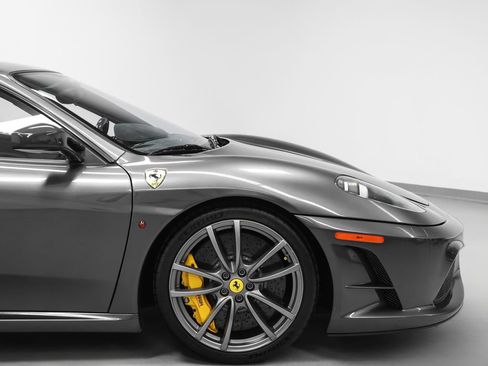 Used 2009 Ferrari F430 Scuderia RWD image 11