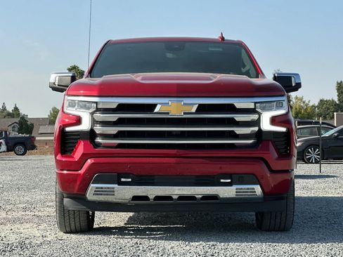 Used 2023 Chevrolet Silverado 1500 High Country w/ High Country Premium Package AWD/4WD image 11