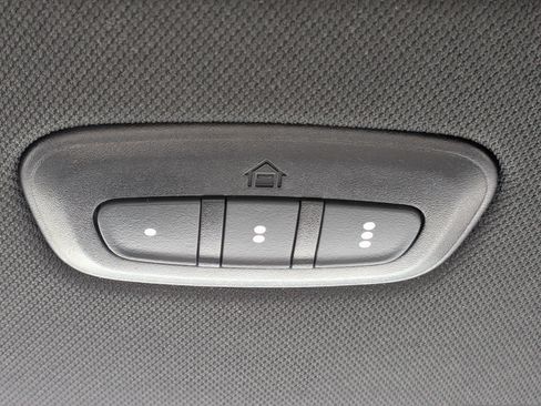 Used 2022 Jeep Wagoneer Series III w/ Premium Group I RWD image 36