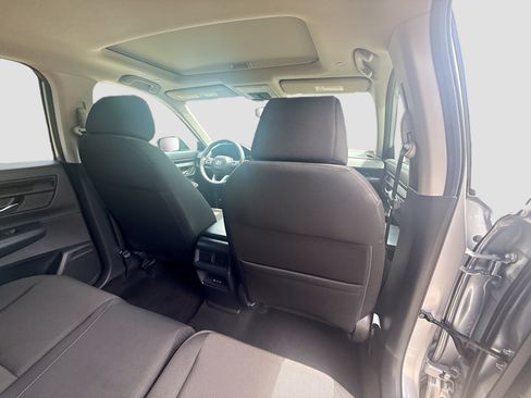 Used 2024 Honda CR-V EX image 29