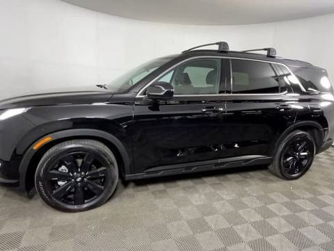Used 2025 Hyundai Palisade XRT FWD image 11