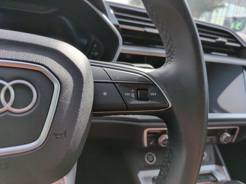 Used 2023 Audi Q3 2.0T Premium Plus w/ Premium Plus Package image 20