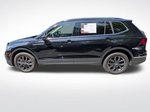 Used 2023 Volkswagen Tiguan SE AWD/4WD image 7